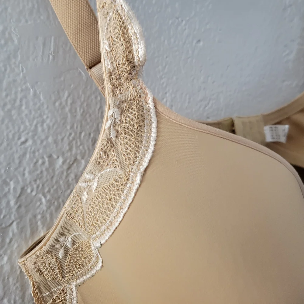 Chantelle 40 DD Bra